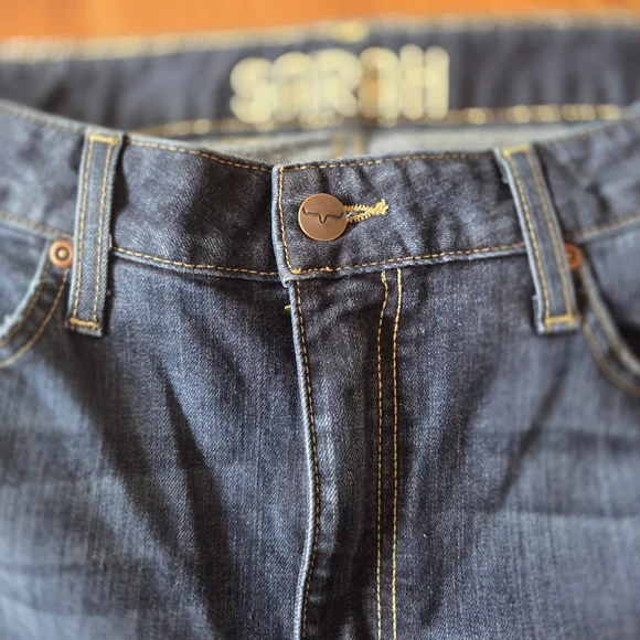 Kimes Ranch Sarah High-Rise Slim Bootcut Jeans | 6/30 | Dark Wash - Picture 8 of 12